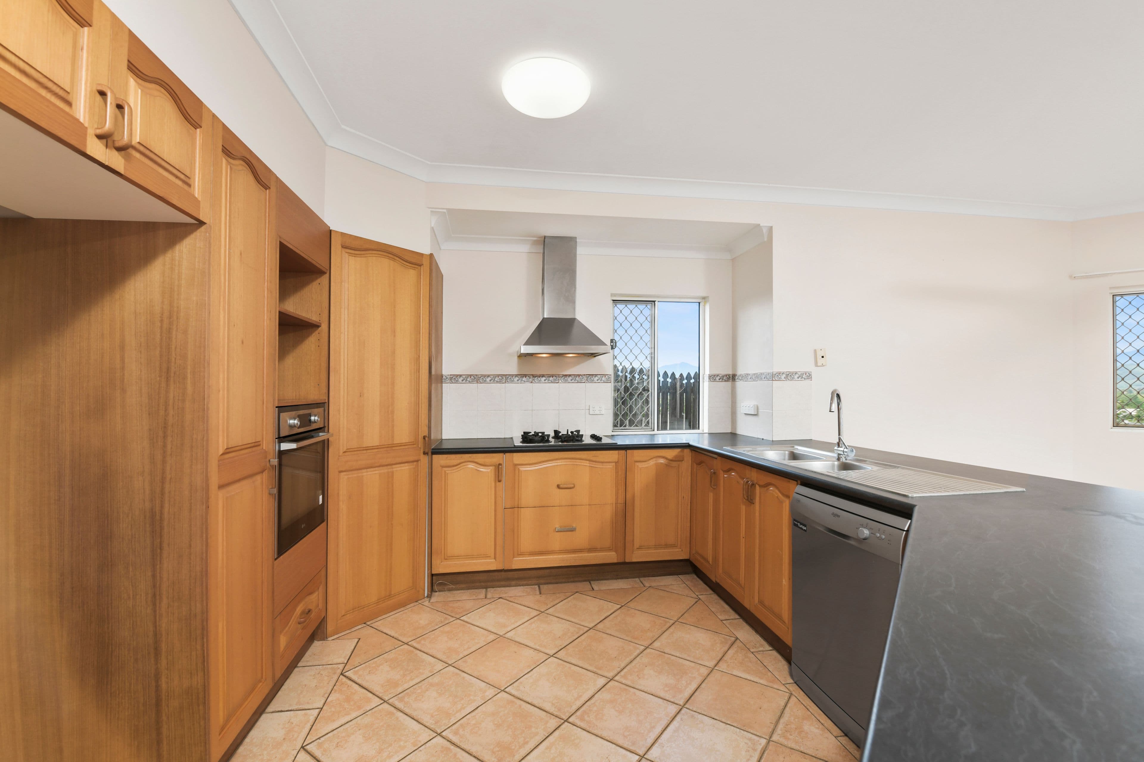 19 Sundew Close, Mount Sheridan QLD 4868, Mount Sheridan - Thumbnail 3