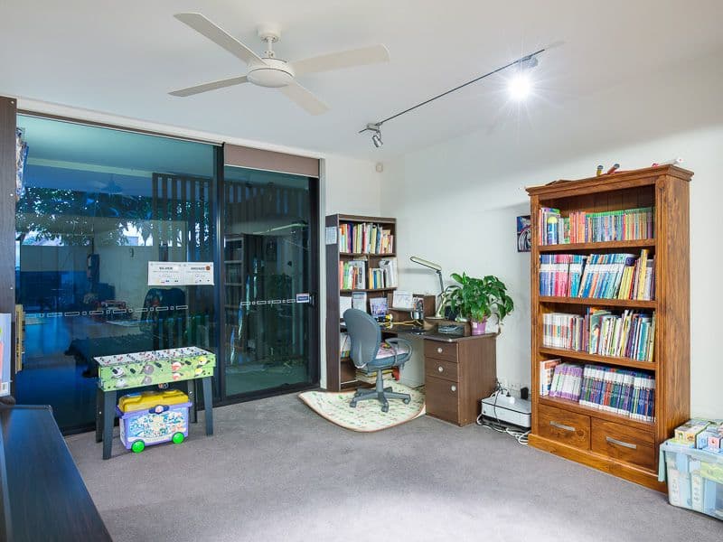 90 Wynnum Road, NORMAN PARK QLD 4170, Norman Park - Thumbnail 7