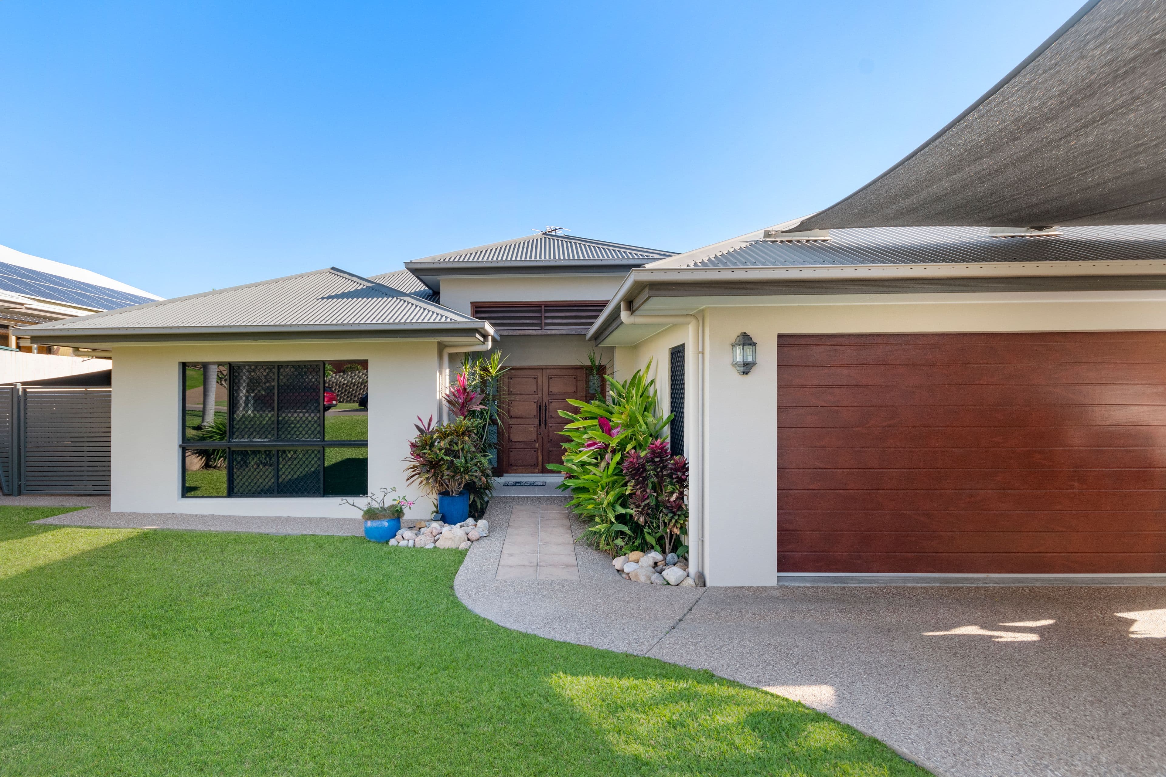 27 Knox Court, Mount Louisa QLD 4814, Mount Louisa - Image 1