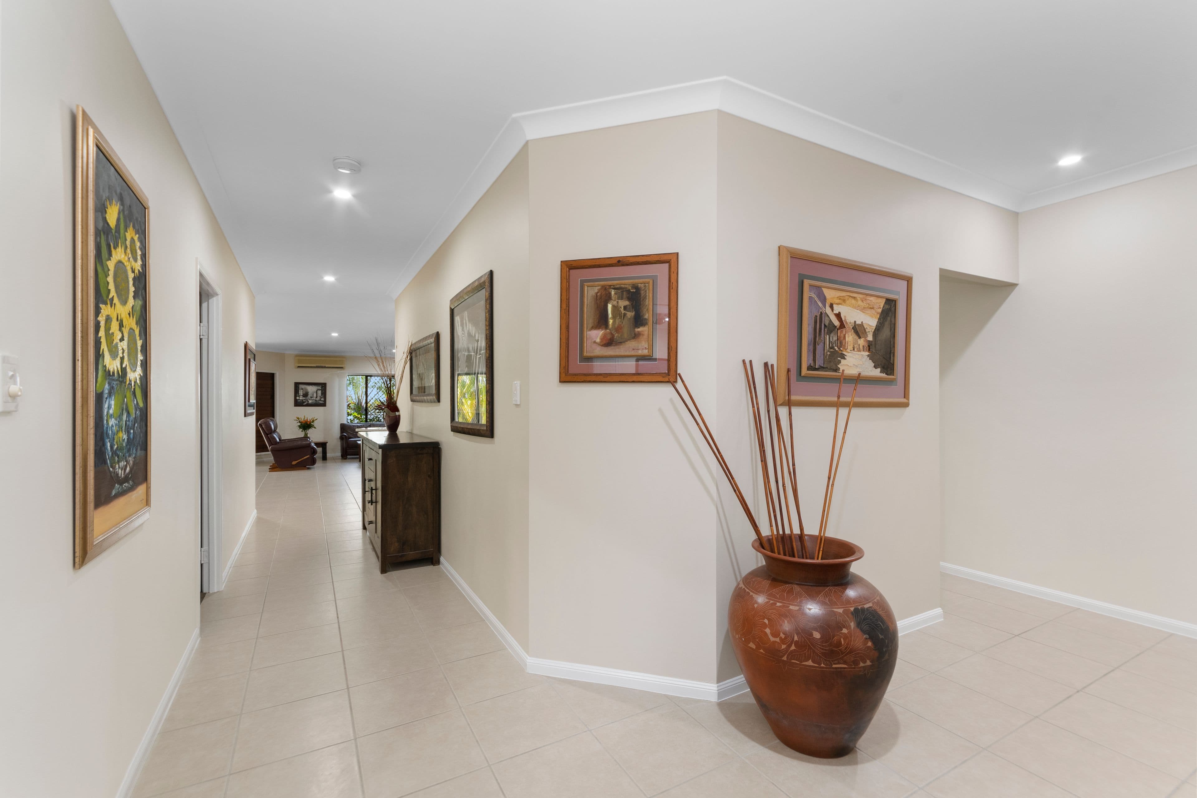 27 Knox Court, Mount Louisa QLD 4814, Mount Louisa - Thumbnail 2