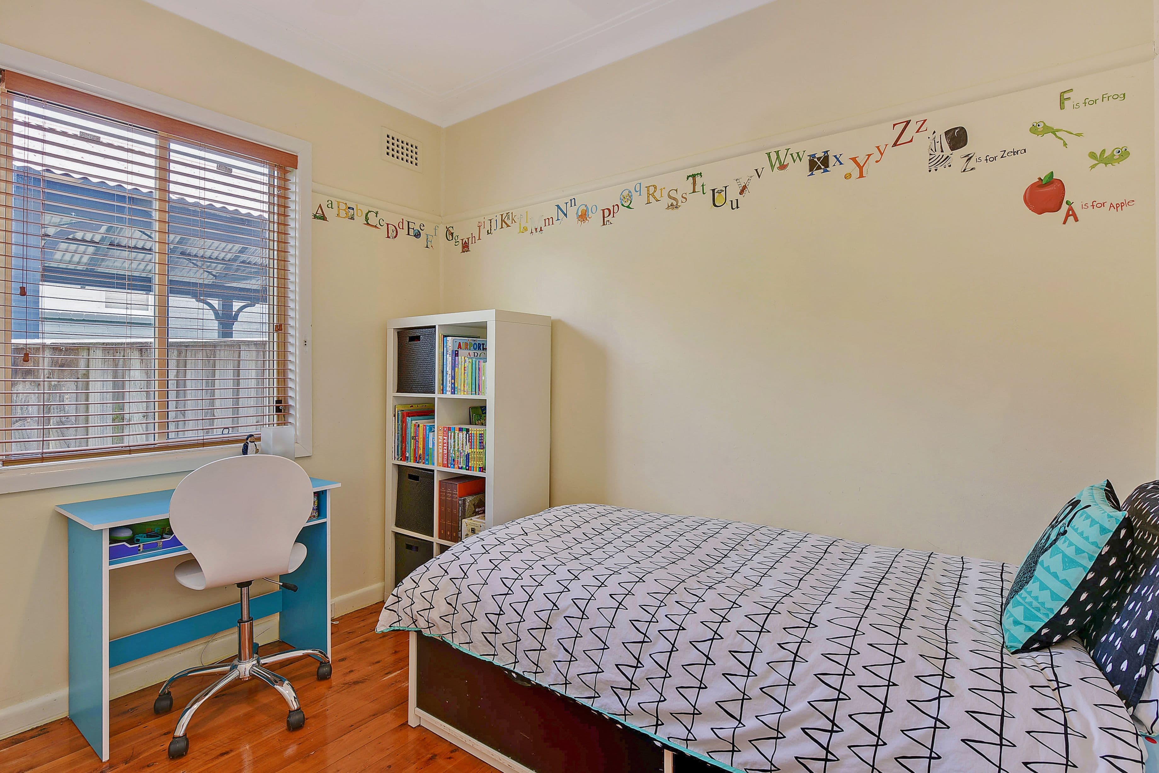 30 Oakleigh Avenue, Thornleigh NSW 2120, Thornleigh - Thumbnail 5