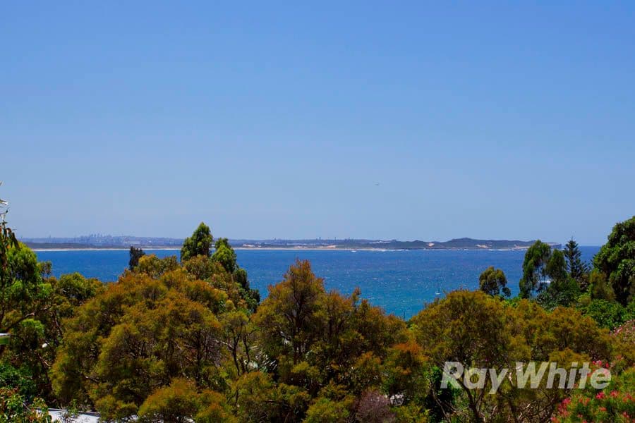 21 Baker Street, BUNDEENA NSW 2230, Bundeena - Image 1