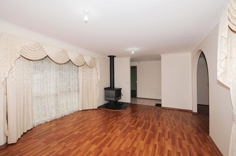 2 Lewin Street, CARRUM DOWNS VIC 3201, Carrum Downs - Thumbnail 3