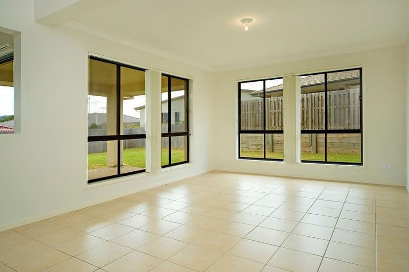 2/103 Pohlman Street, Southport, QLD, 4215, Southport - Thumbnail 2