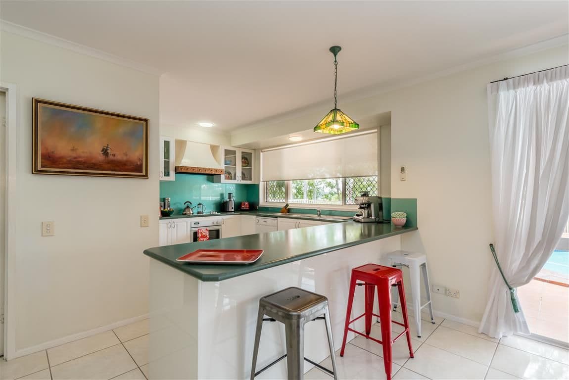 9 Brentwood Terrace, OXENFORD QLD 4210, Oxenford - Thumbnail 4