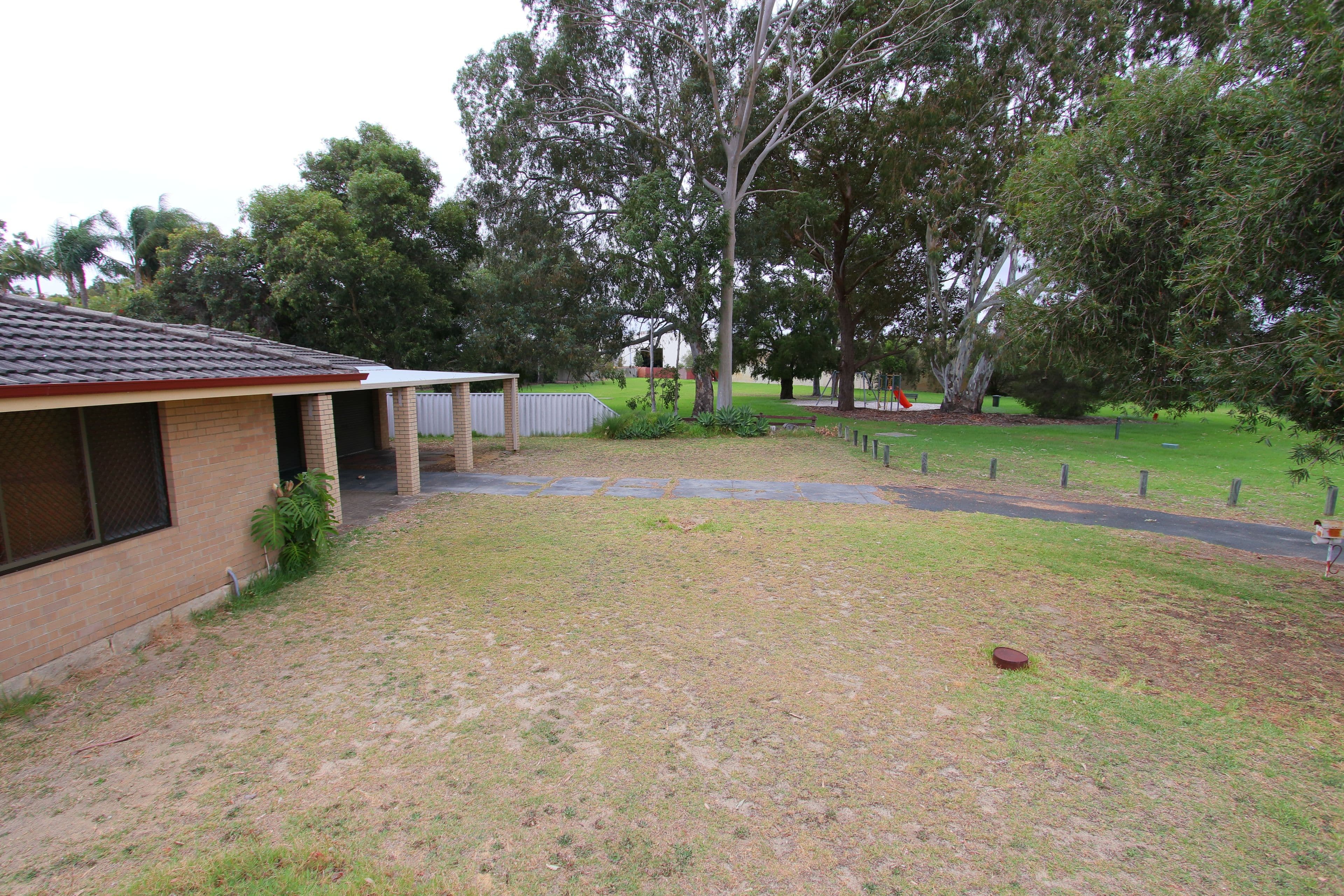 15 Corona Crescent, Cannington WA 6107, Cannington - Thumbnail 7