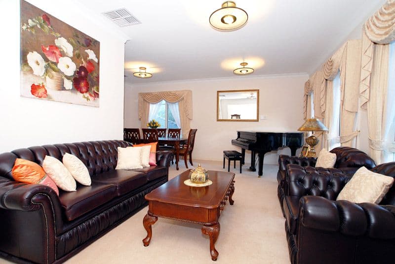 1 Burge Court, DONCASTER EAST VIC 3109, Doncaster East - Thumbnail 2