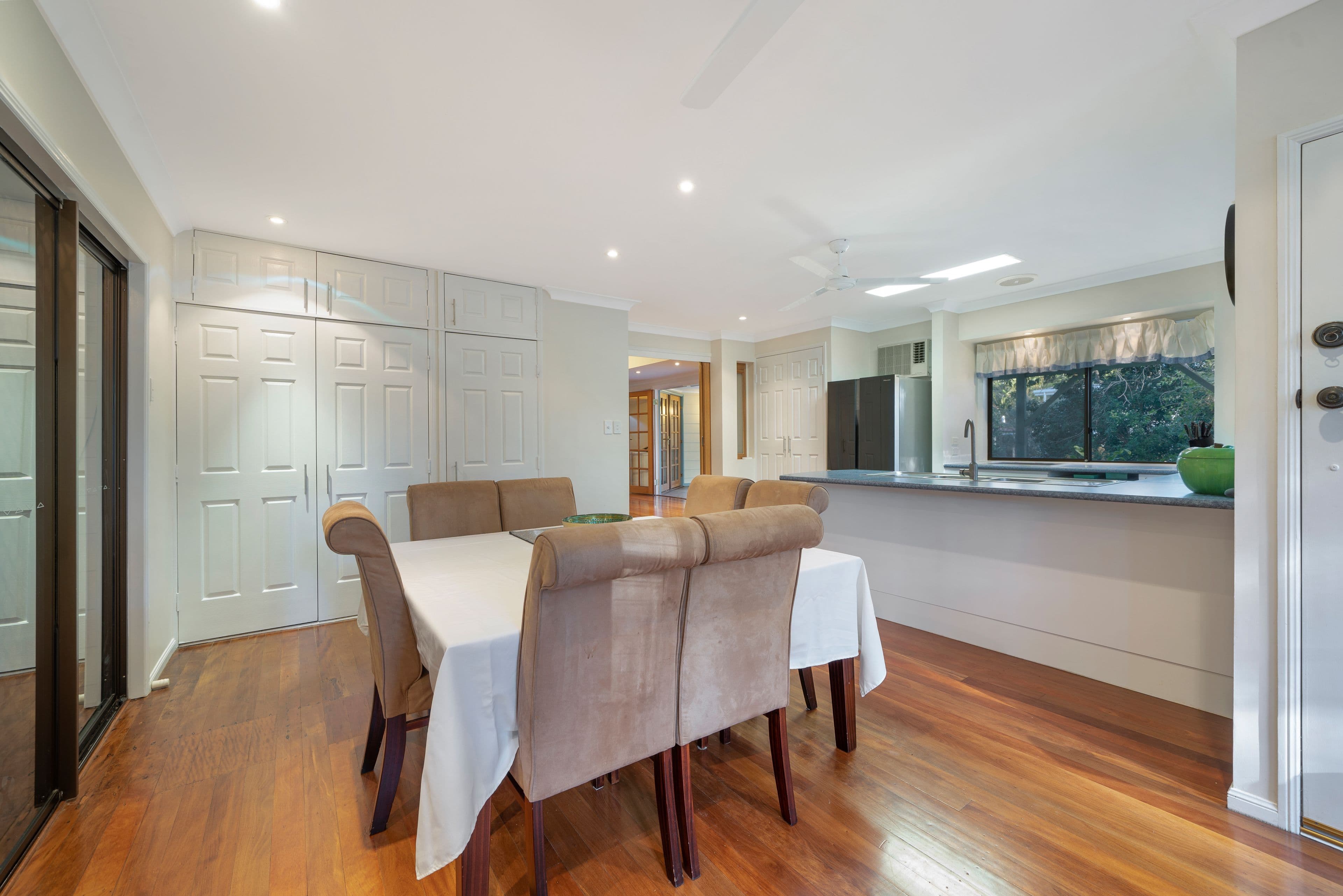 12 Pymble Avenue, Petrie QLD 4502, Petrie - Thumbnail 3