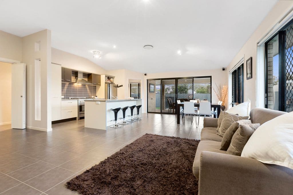36A Crawford Road, Wynnum West QLD 4178, Wynnum West - Thumbnail 3