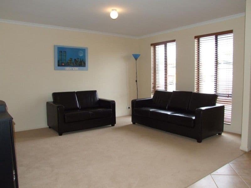 25 Olwen StreetNunawading, VIC 3131, Nunawading - Thumbnail 2
