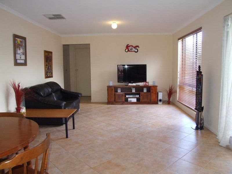 25 Olwen StreetNunawading, VIC 3131, Nunawading - Thumbnail 5