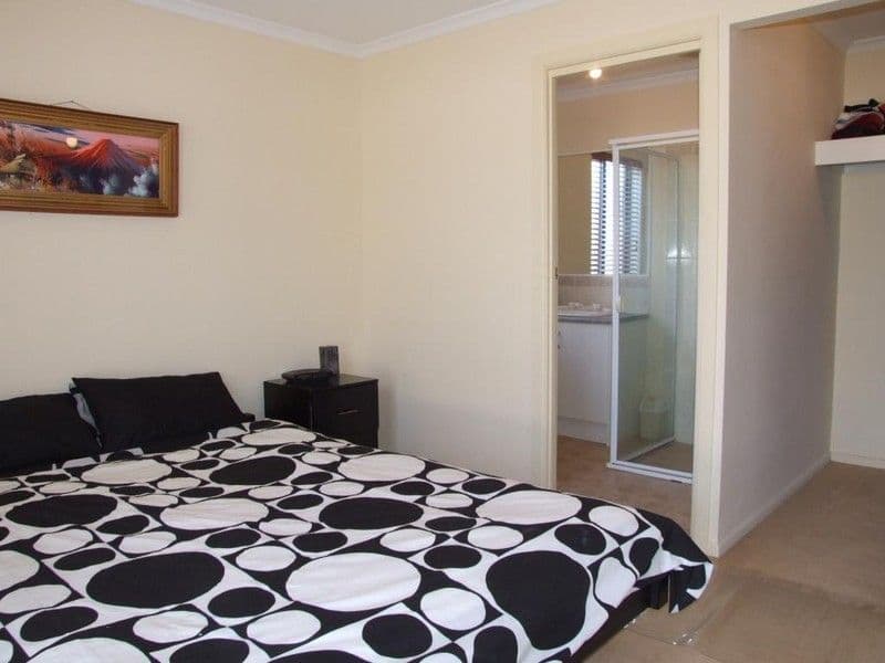 25 Olwen StreetNunawading, VIC 3131, Nunawading - Thumbnail 7