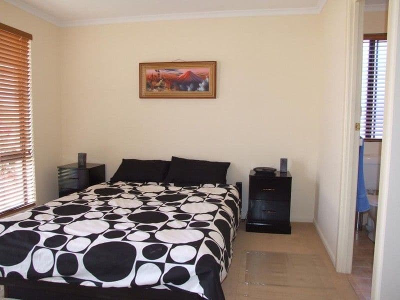 25 Olwen StreetNunawading, VIC 3131, Nunawading - Thumbnail 8
