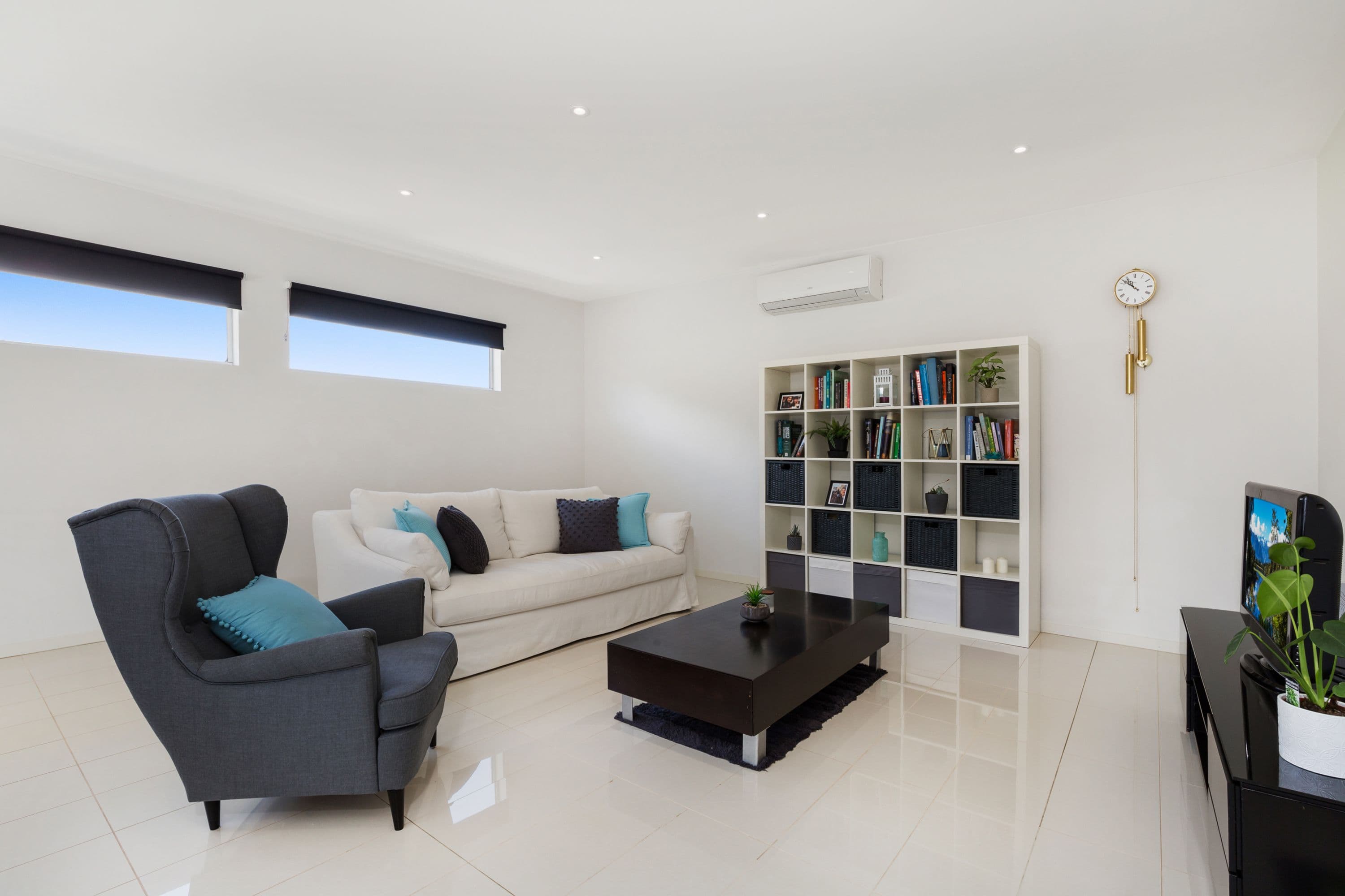 8 Selman Avenue, Ferntree Gully VIC 3156, Ferntree Gully - Thumbnail 2
