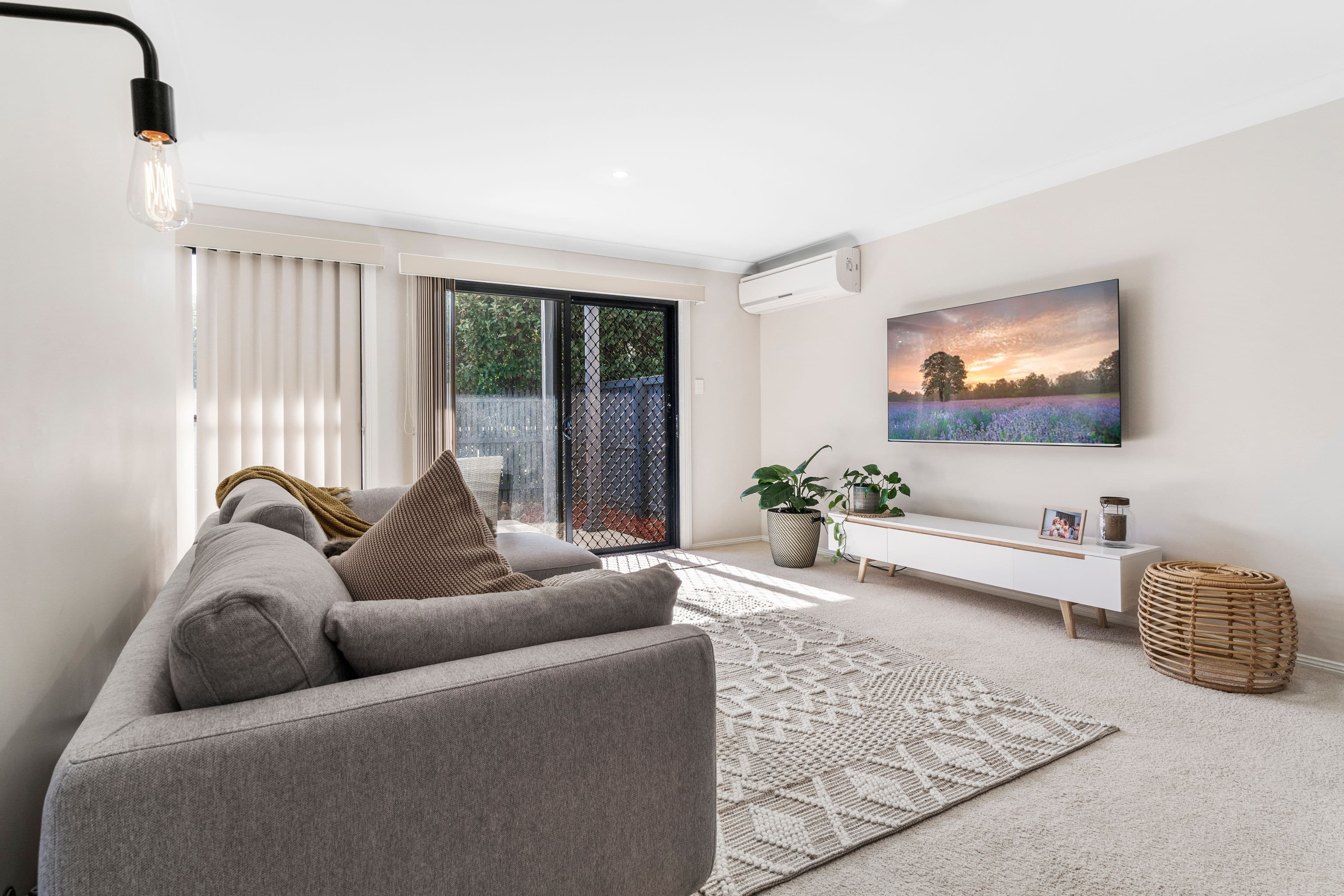 1/29 Windmill Parade, Currans Hill NSW 2567, Currans Hill - Thumbnail 2