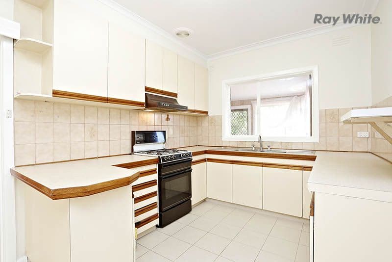 11 Craig Court, ALTONA NORTH VIC 3025, Altona North - Thumbnail 2