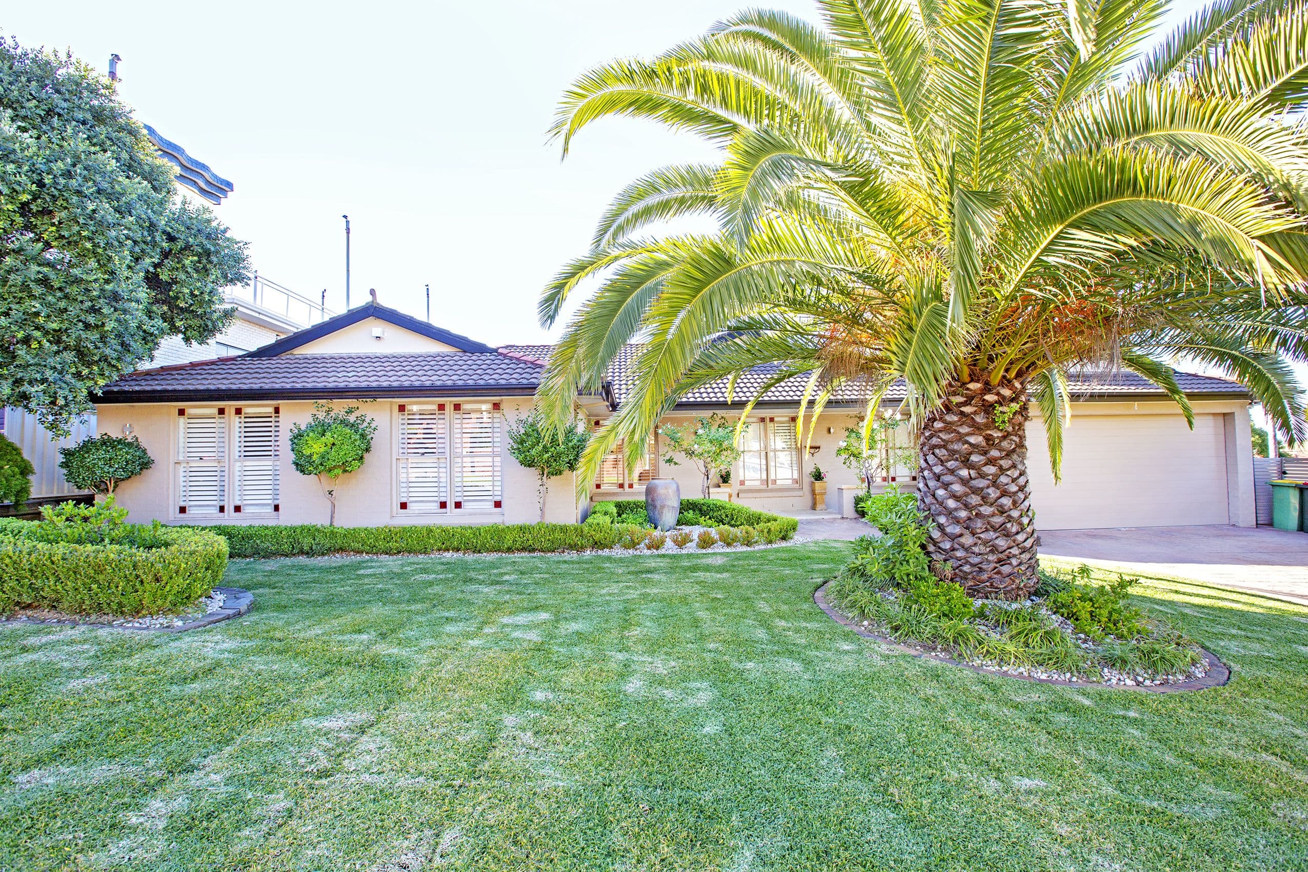 10 Hinder Close, Abbotsbury - Image 1