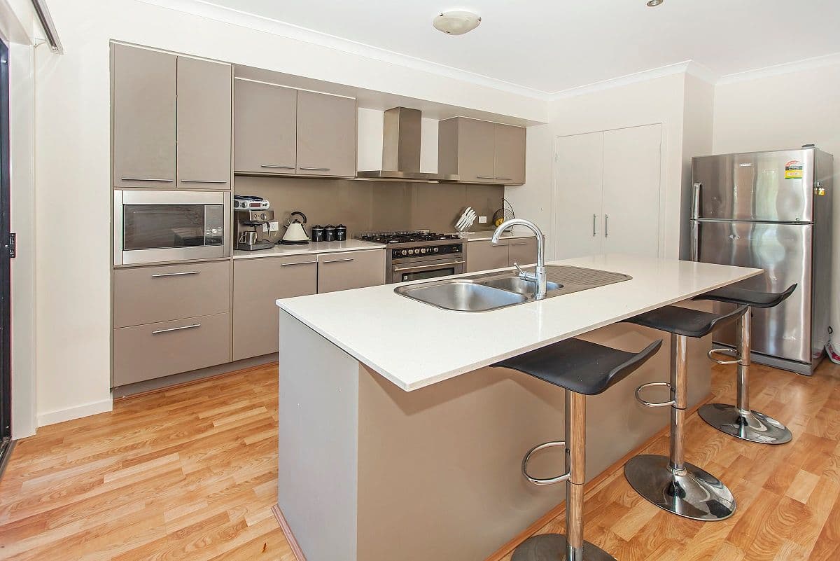 16 Morialta Street, SPRINGFIELD LAKES QLD 4300, Springfield Lakes - Thumbnail 3