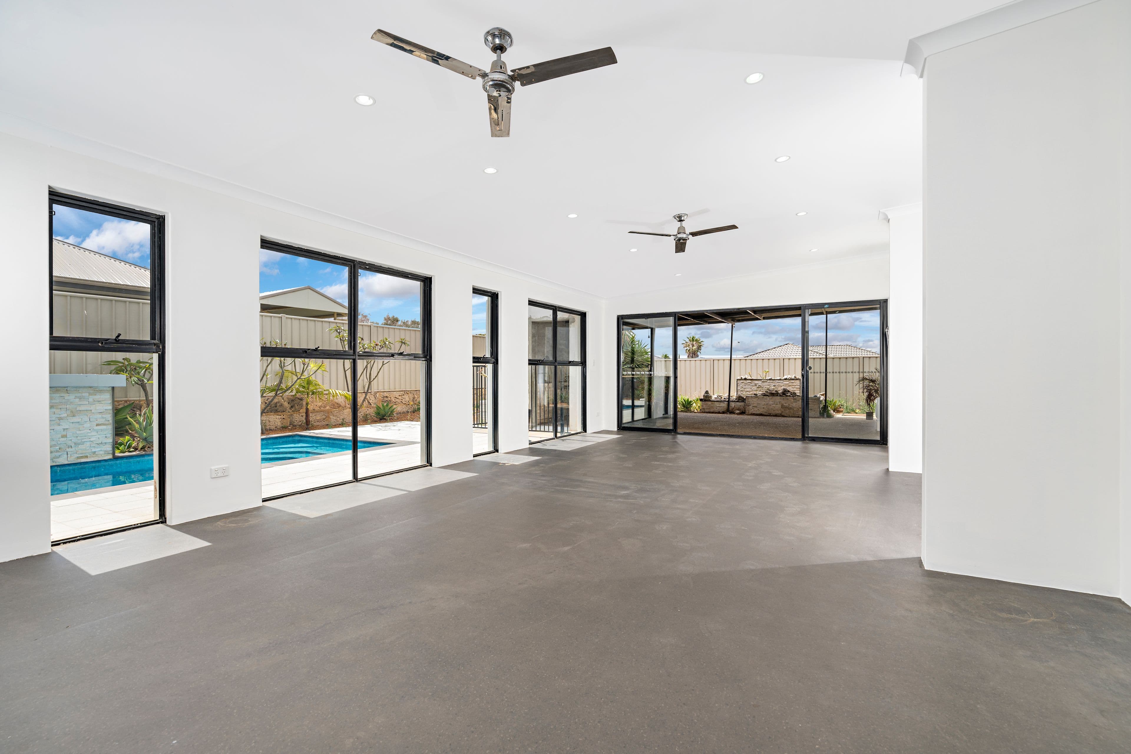 14 Flavio Crescent, Wandina WA 6530, Wandina - Thumbnail 2