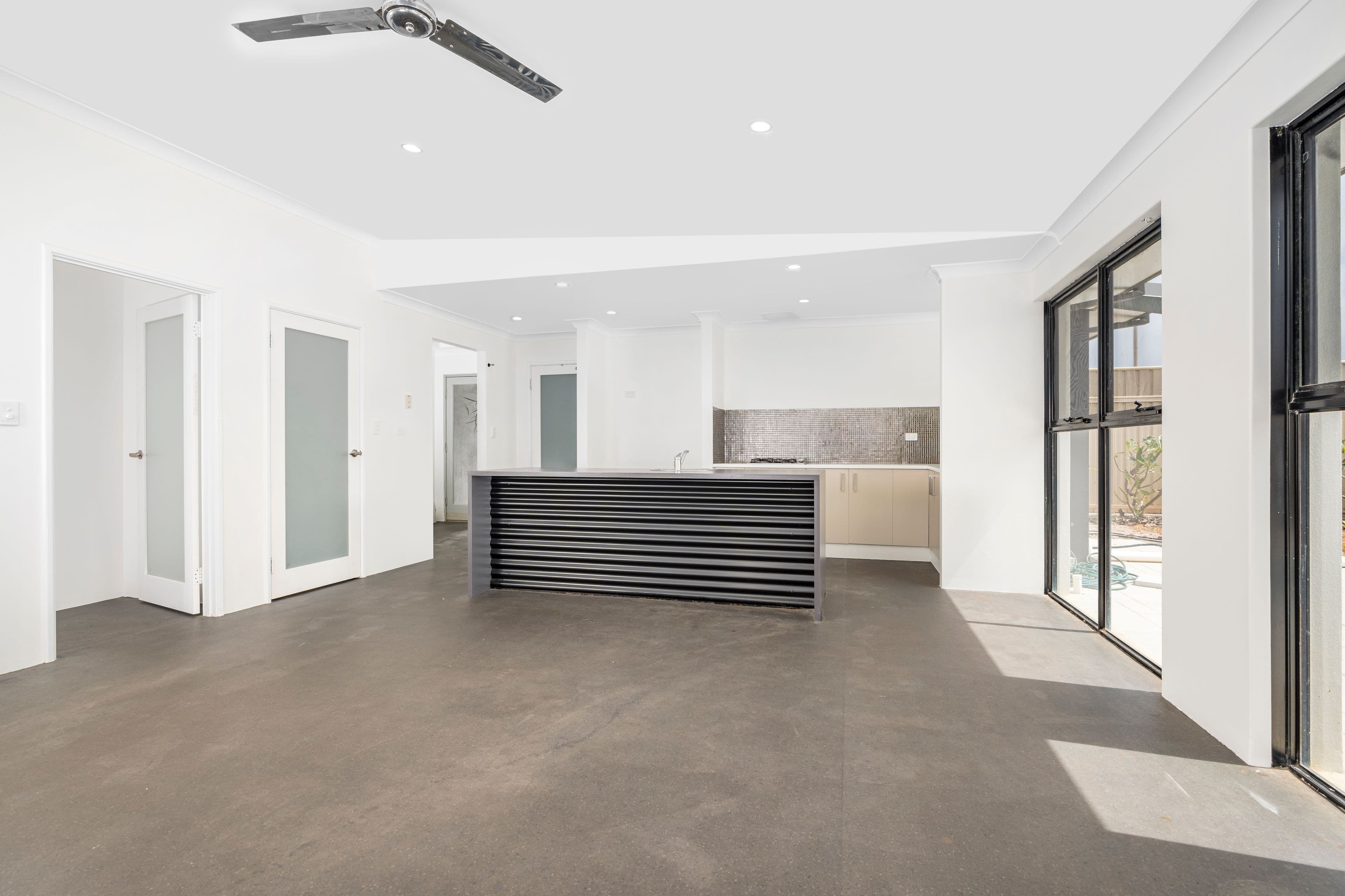 14 Flavio Crescent, Wandina WA 6530, Wandina - Thumbnail 7