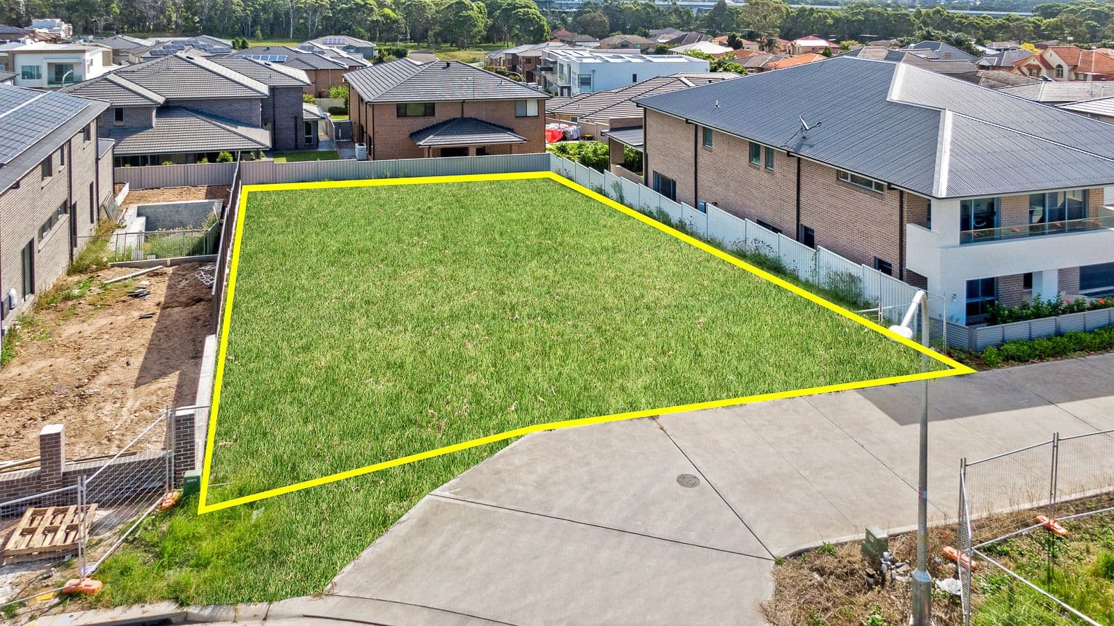 24 Purpletop Drive, Kellyville NSW 2155, Kellyville - Thumbnail 2