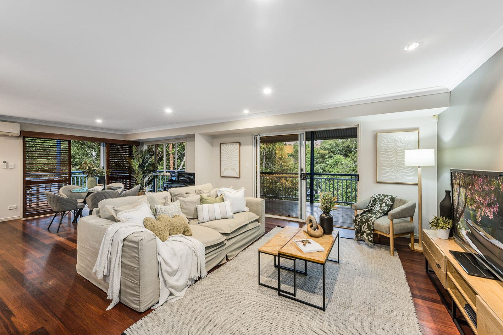 27 Radnor Street, Indooroopilly QLD 4068, Indooroopilly - Thumbnail 2