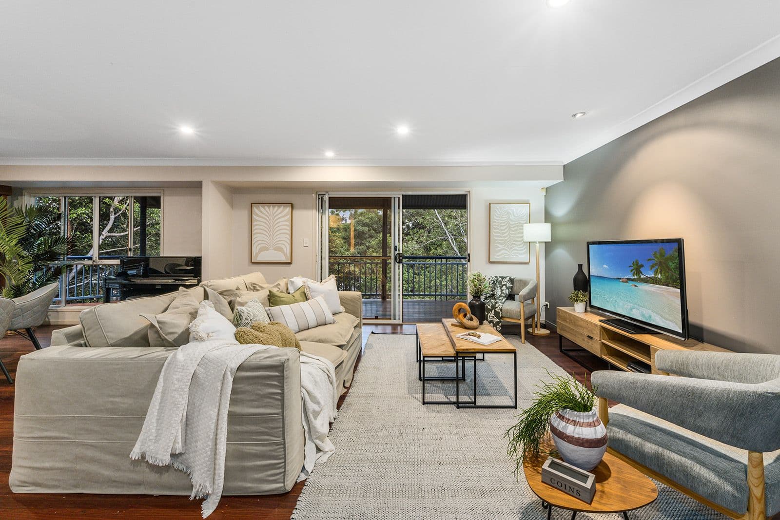 27 Radnor Street, Indooroopilly QLD 4068, Indooroopilly - Thumbnail 3