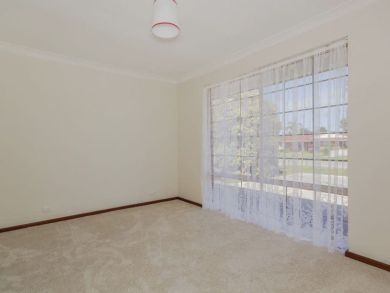 1A Tennyson Avenue, HALLS HEAD WA 6210, Halls Head - Thumbnail 8