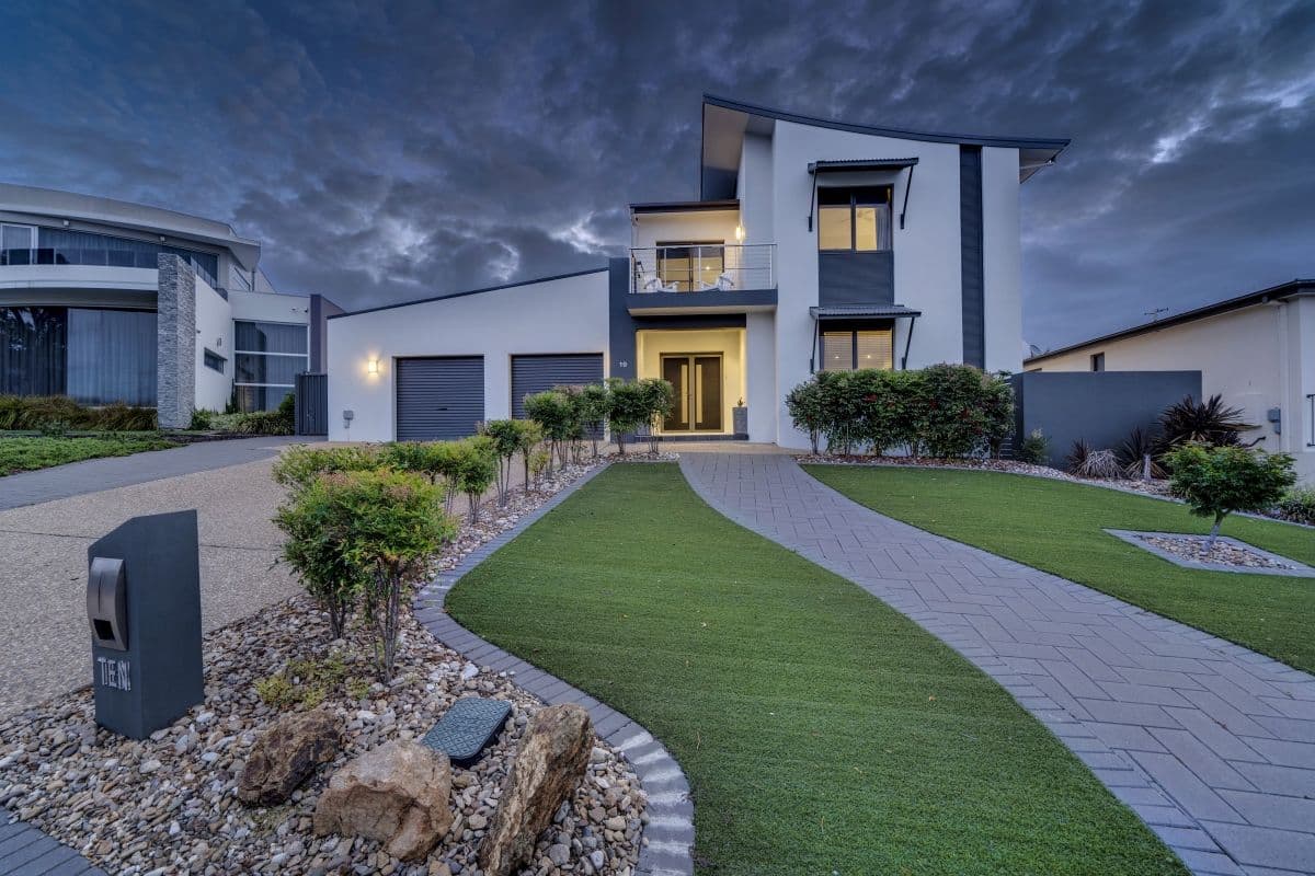 10 Kavanagh Street, Jerrabomberra - Thumbnail 2