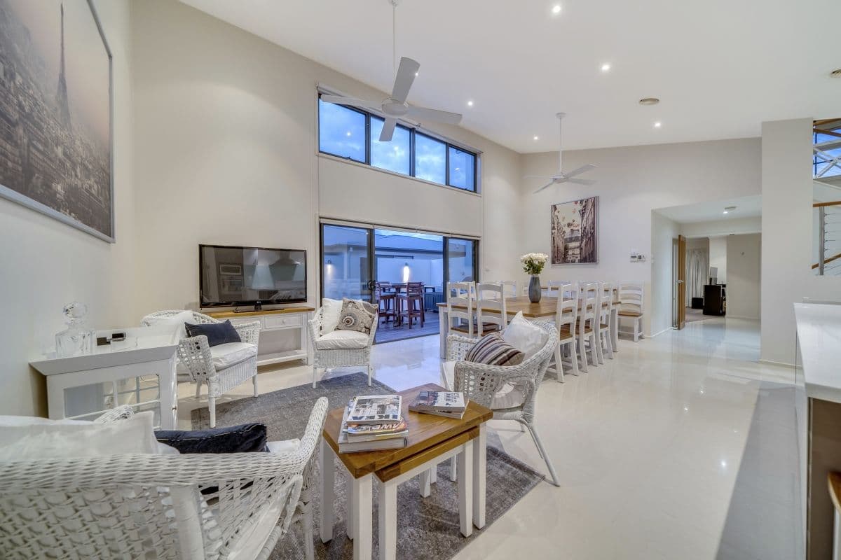 10 Kavanagh Street, Jerrabomberra - Thumbnail 6