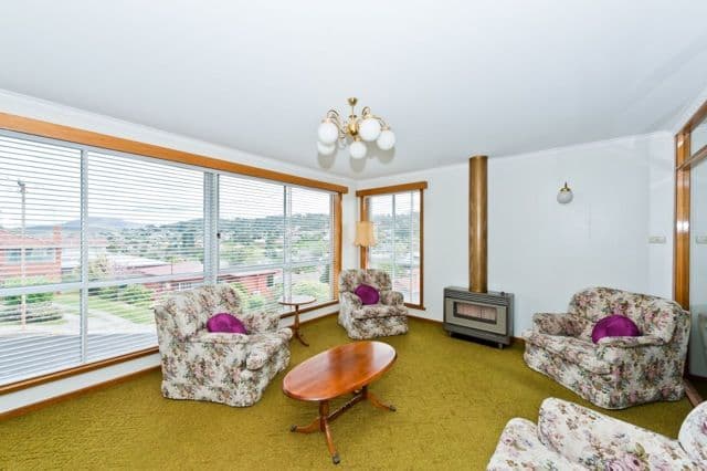 3 Coolangatta Street, LINDISFARNE TAS 7015, Lindisfarne - Thumbnail 3