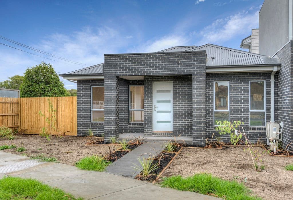 119 Hickford Street, Reservoir VIC 3073, Reservoir - Thumbnail 2