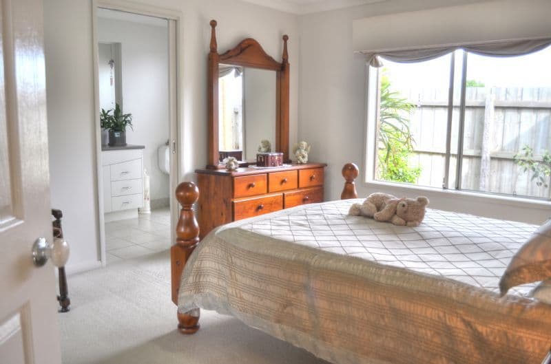 6 Golden Spring Court, WARRNAMBOOL VIC 3280, Warrnambool - Thumbnail 4