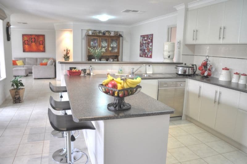 6 Golden Spring Court, WARRNAMBOOL VIC 3280, Warrnambool - Thumbnail 7