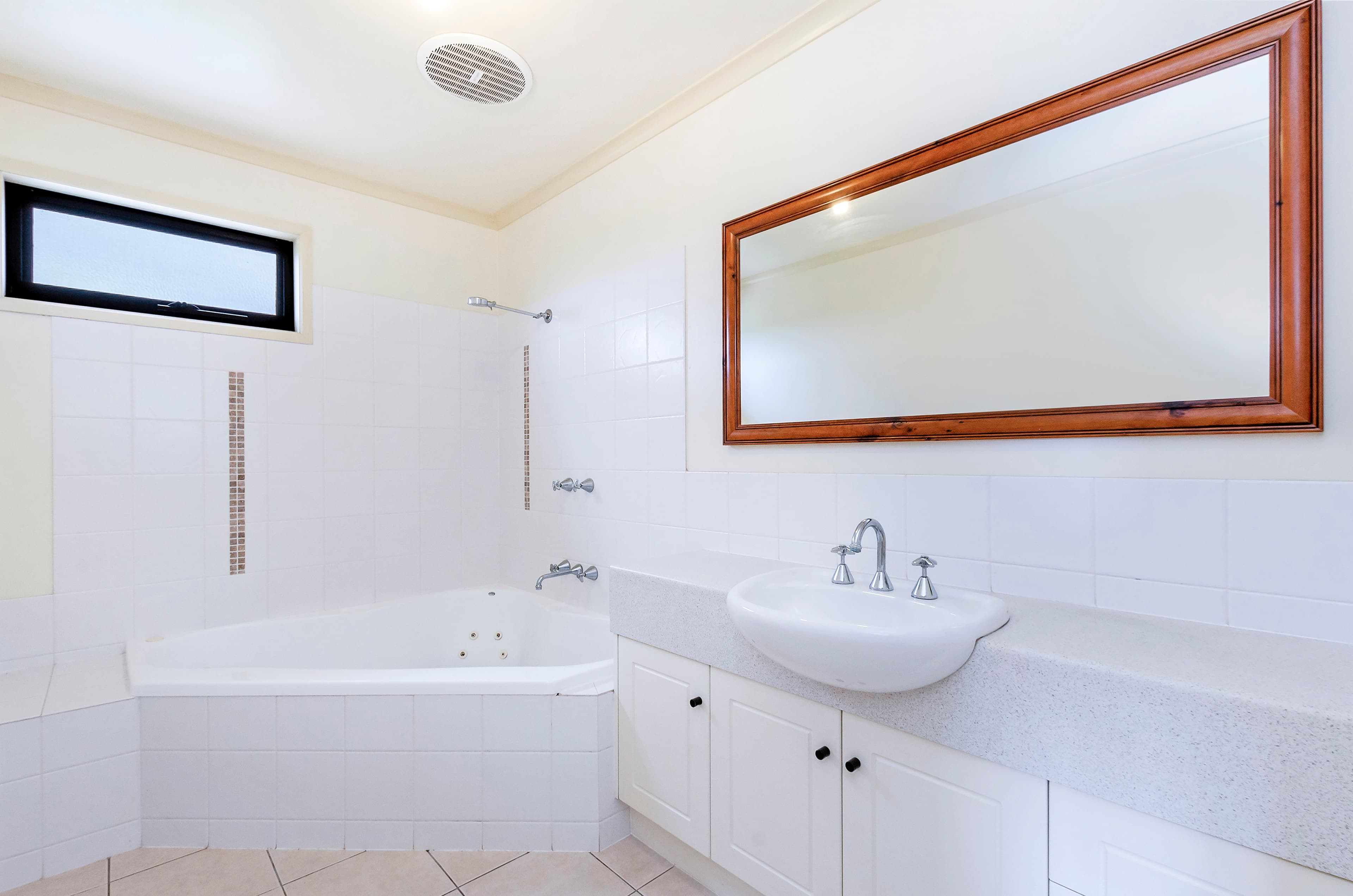 19 Windsor Court, Warrnambool VIC 3280, Warrnambool - Thumbnail 5