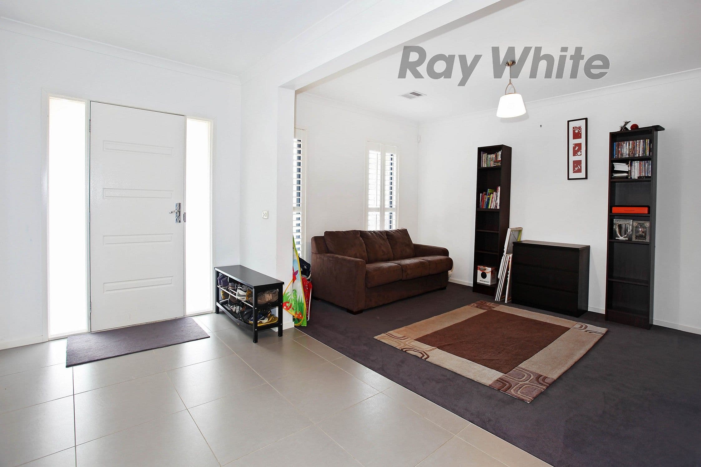 27 Bayside Drive, Sanctuary Lakes VIC 3030, Sanctuary Lakes - Thumbnail 3