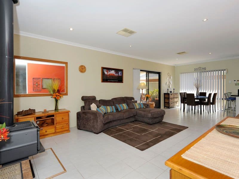 9 McLeod Terrace, BALDIVIS WA 6171, Baldivis - Thumbnail 2