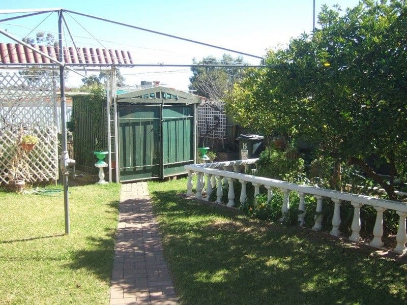 15 Gypsum Street, BROKEN HILL NSW 2880, Broken Hill - Thumbnail 4