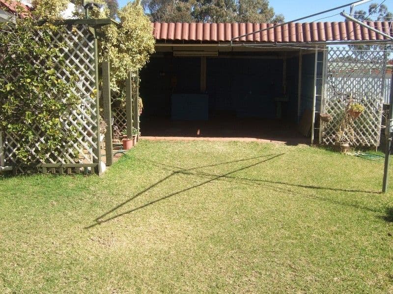 15 Gypsum Street, BROKEN HILL NSW 2880, Broken Hill - Thumbnail 6