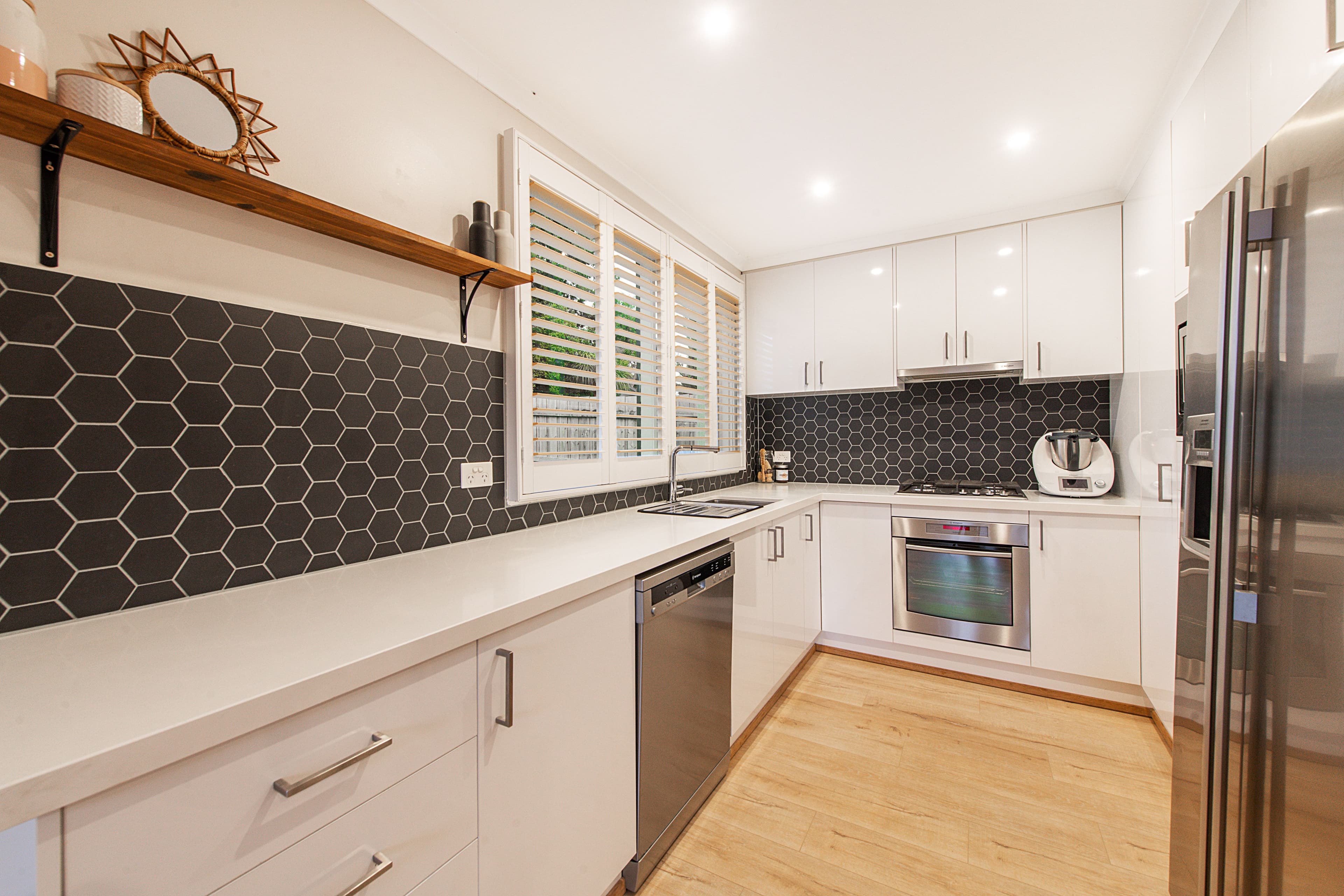 21 Argyle Way, Wantirna South VIC 3152, Wantirna South - Thumbnail 3