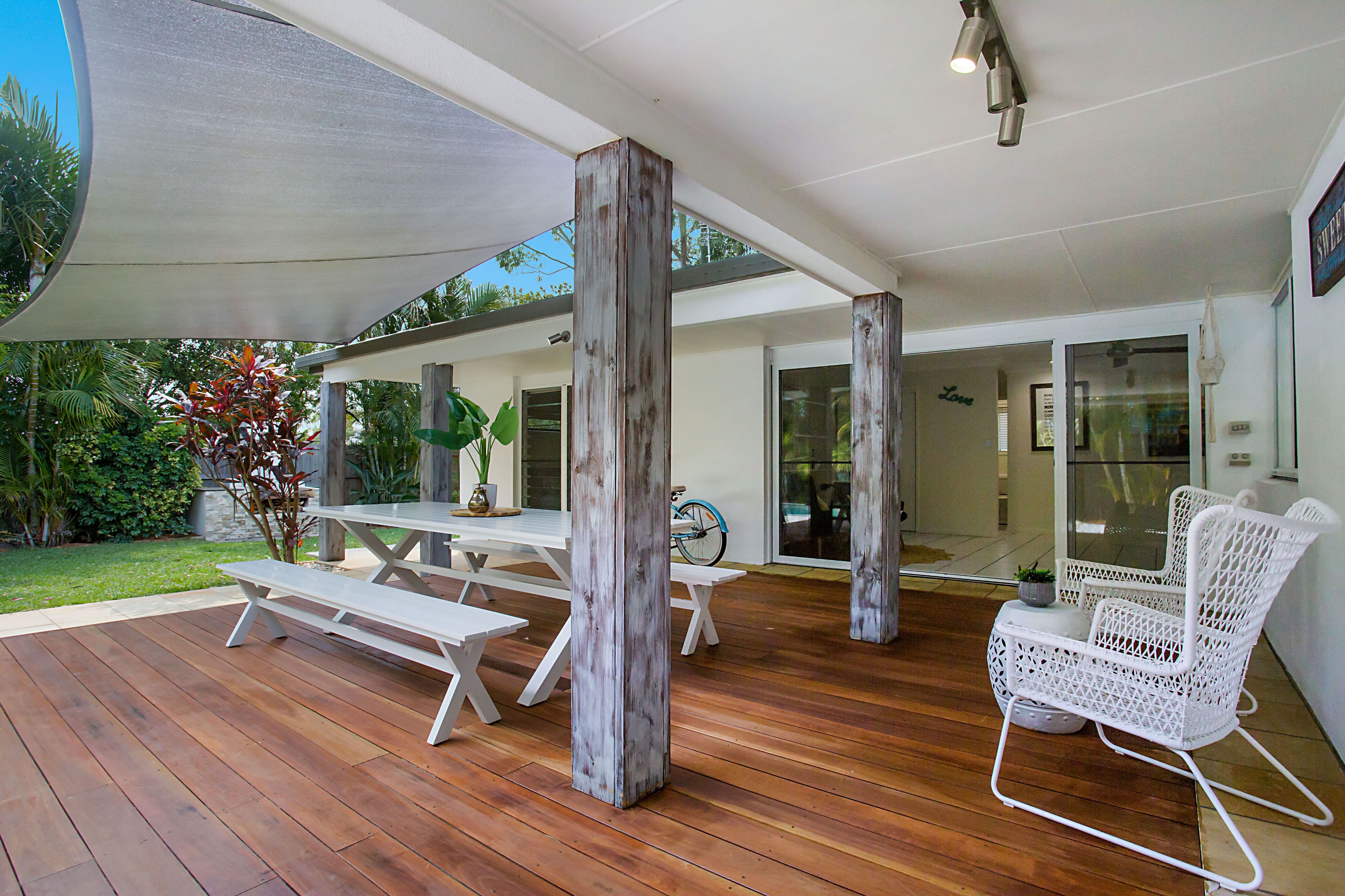 18 Kinglet Street, Burleigh Waters QLD 4220, Burleigh Waters - Thumbnail 5