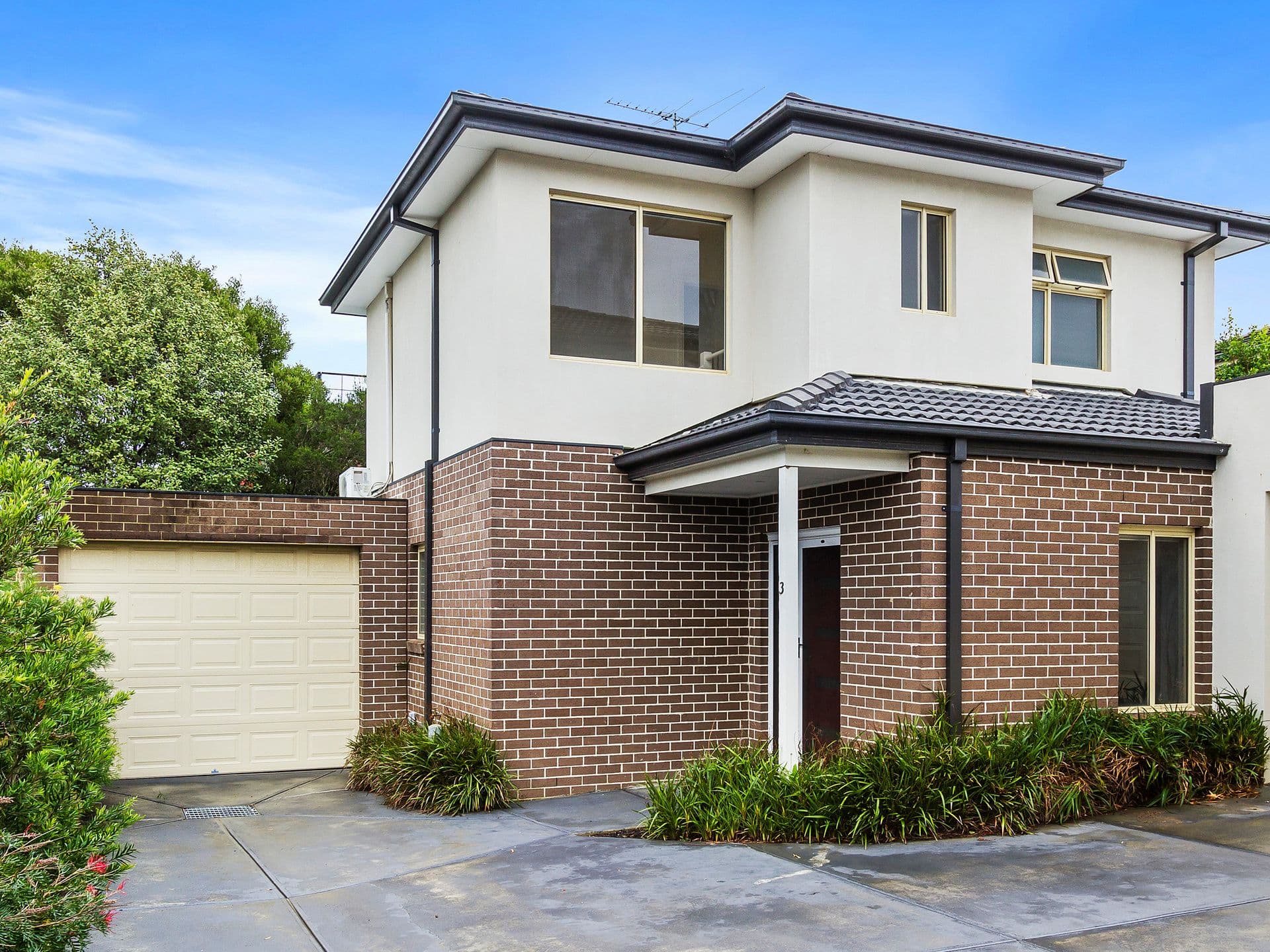 24 Stott Street, Box Hill South VIC 3128, Box Hill South - Image 1