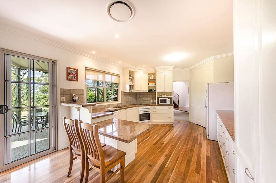 17 Windemere Terrace, Mount Lofty QLD 4350, Mount Lofty - Thumbnail 6