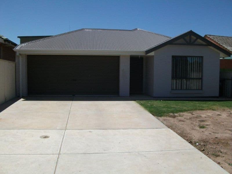98 Galloway Road, O'SULLIVAN BEACH SA 5166, O'Sullivan Beach - Image 1