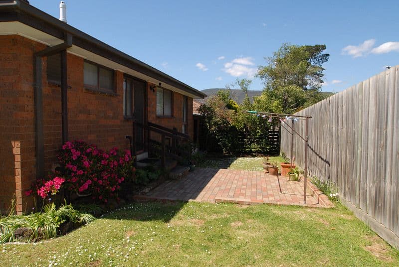 33 Edina Road, FERNTREE GULLY VIC 3156, Ferntree Gully - Thumbnail 2