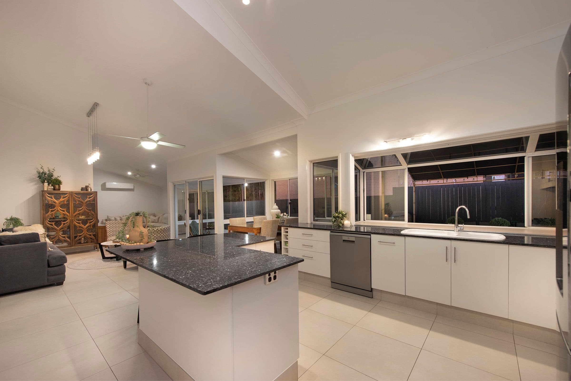 10 Karalise Street, Rochedale South QLD 4123, Rochedale South - Thumbnail 8