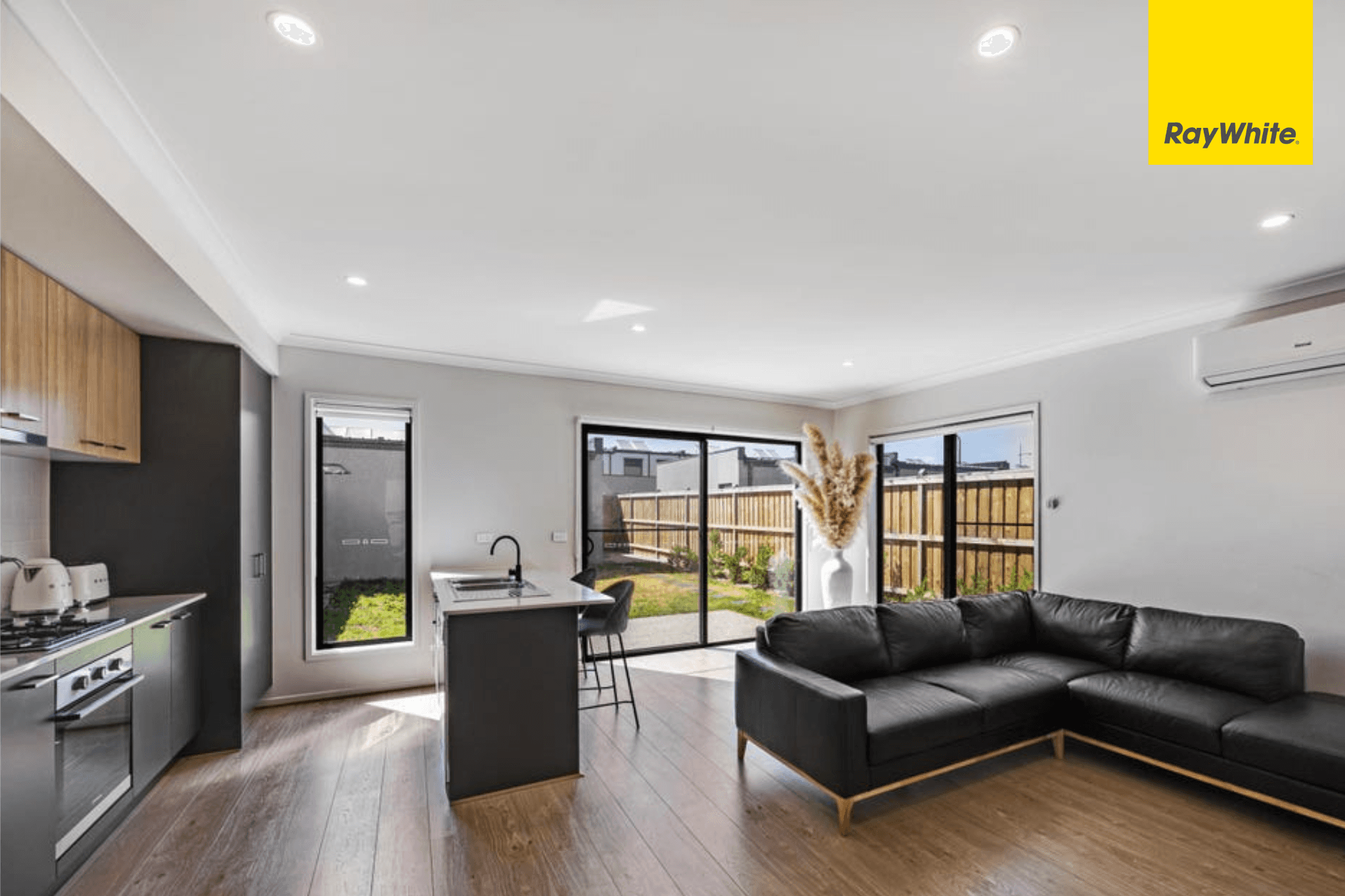 12 Arklay Road, THORNHILL PARK VIC 3335, Thornhill Park - Thumbnail 6