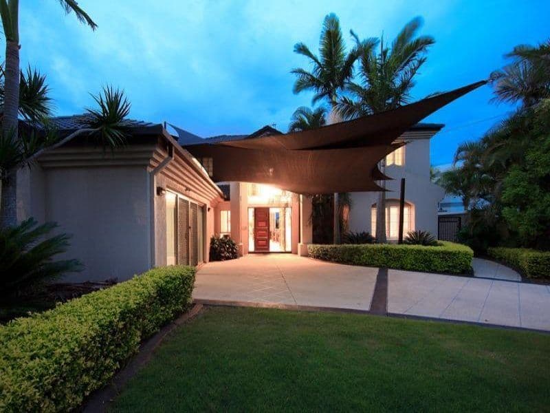 2 Stargazer Place, CLEAR ISLAND WATERS QLD 4226, Clear Island Waters - Thumbnail 5