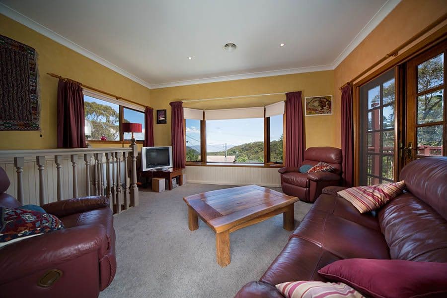 19 Gordon Avenue, BLACKHEATH NSW 2785, Blackheath - Thumbnail 2