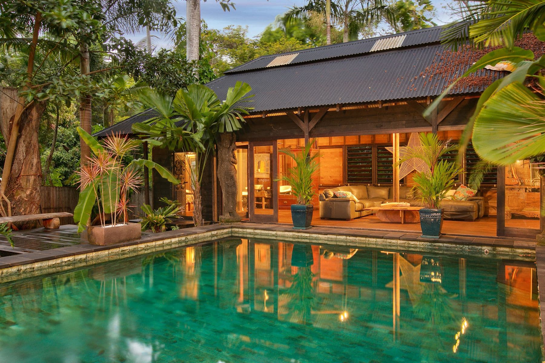 11 Buchan Street, Palm Cove QLD 4879, Palm Cove - Thumbnail 3